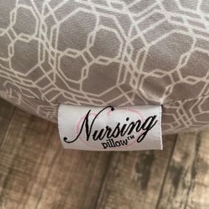 NWOT - Nursing Pillow